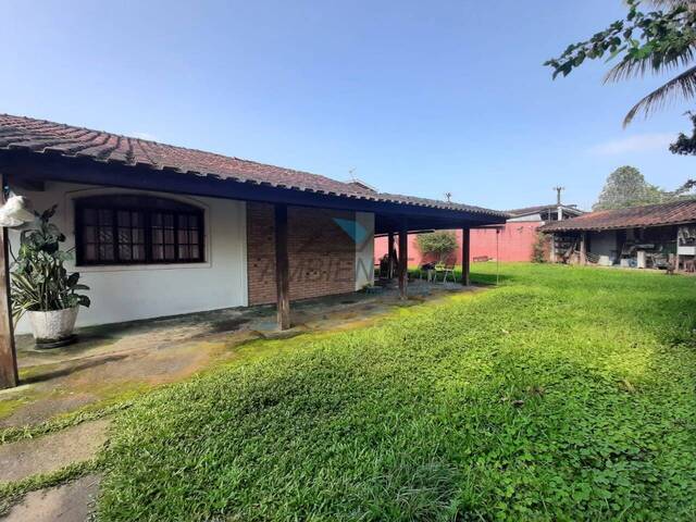 Casa para Venda em Caraguatatuba - 3