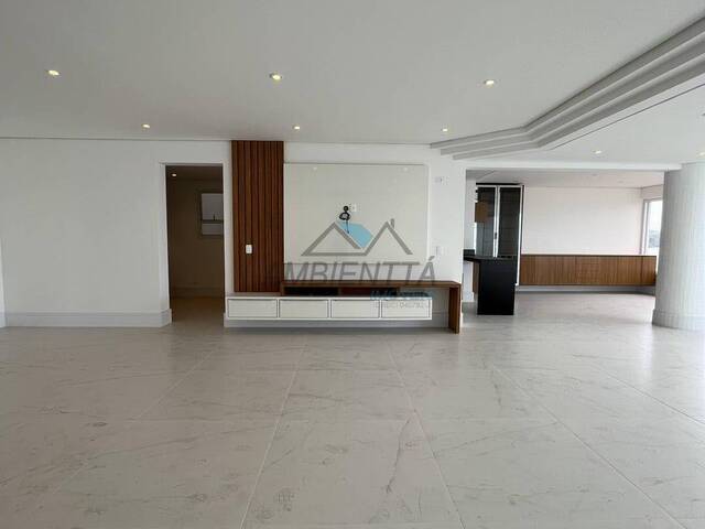 Apartamento para Venda em Caraguatatuba - 4