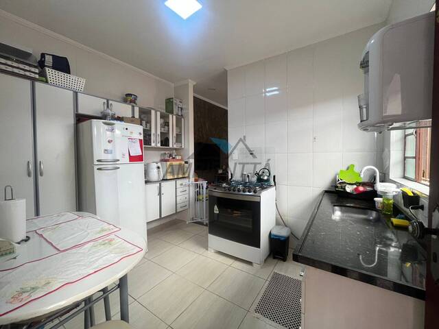 Casa para Venda em Caraguatatuba - 4