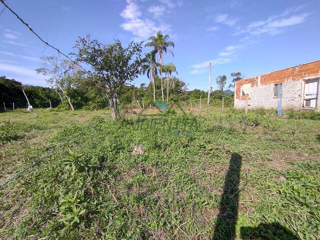 Terreno para Venda em Caraguatatuba - 5