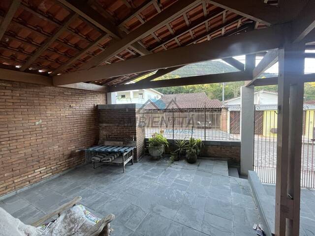 Casa para Venda em Caraguatatuba - 3