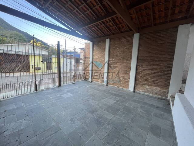 Casa para Venda em Caraguatatuba - 2