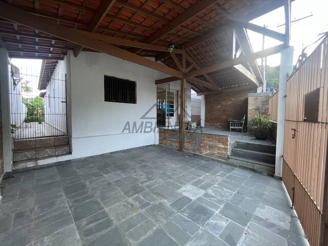 Casa para Venda em Caraguatatuba - 4