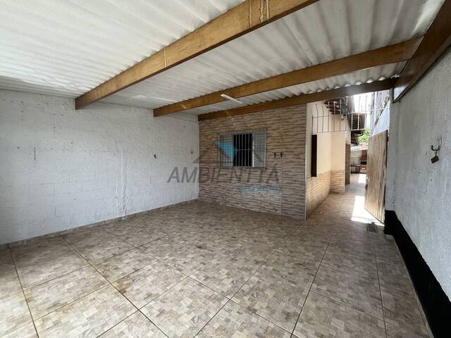 #929 - Casa para Locação em Caraguatatuba - SP