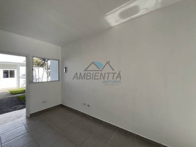 Casa para Venda em Caraguatatuba - 3