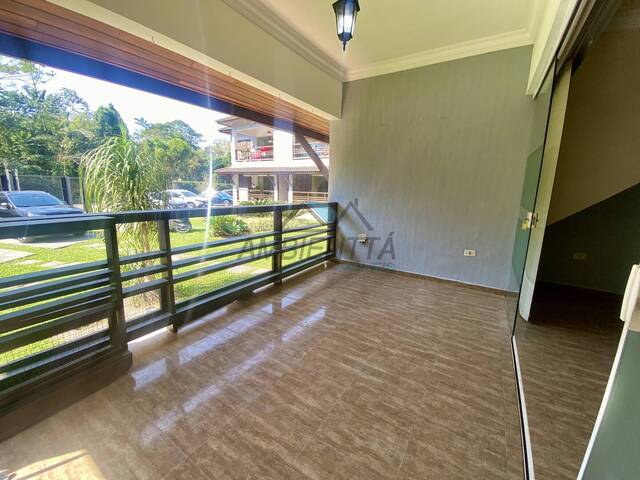 #1008 - Casa para Venda em Caraguatatuba - SP