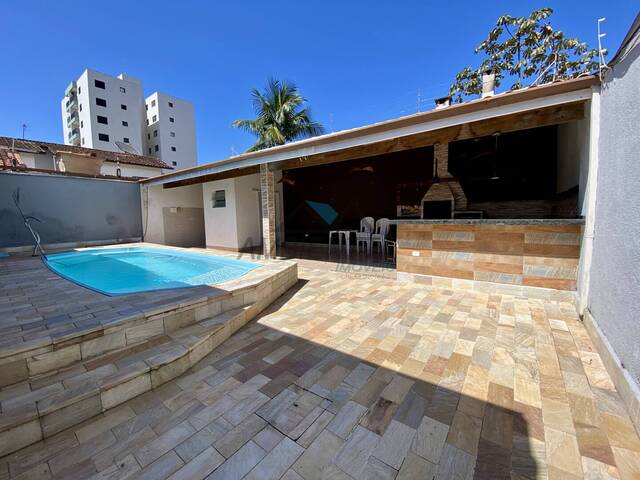 Venda em Martim de Sá - Caraguatatuba