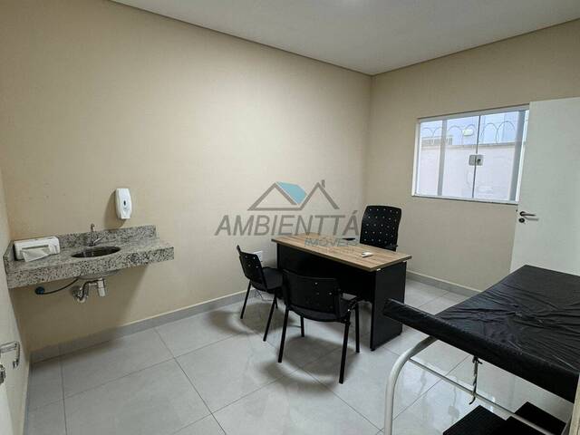 #1058 - Sala para Locação em Caraguatatuba - SP