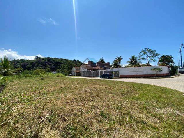 Terreno para Venda em Caraguatatuba - 5