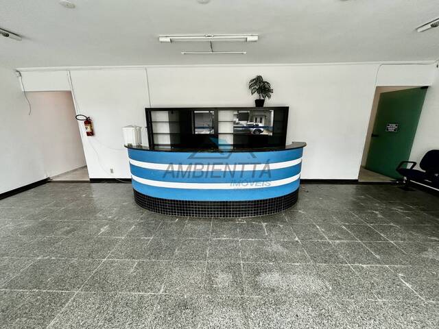 #895 - Ponto Comercial para Locação em Caraguatatuba - SP