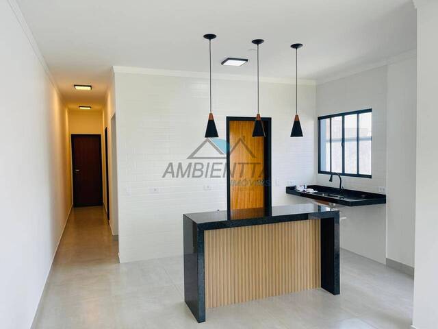 Casa para Venda em Caraguatatuba - 4