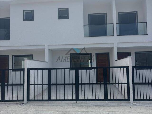 #1136 - Sobrado para Venda em Caraguatatuba - SP