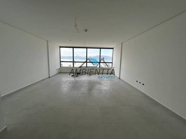 #984 - Sala para Venda em Caraguatatuba - SP