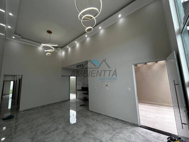 #1154 - Casa para Venda em Caraguatatuba - SP