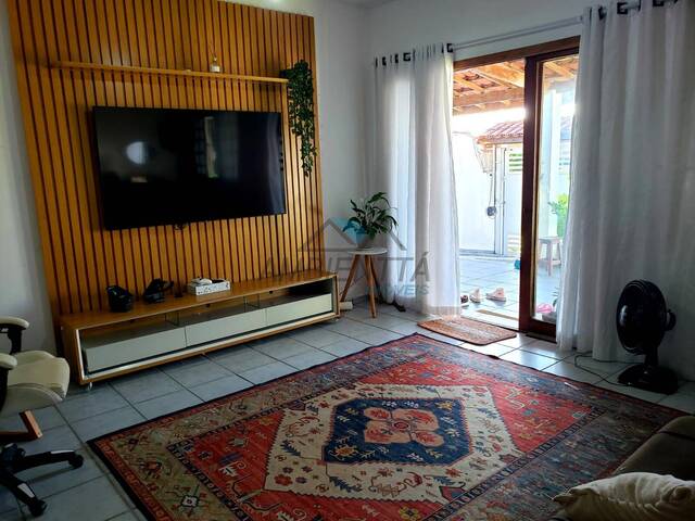 Casa para Venda em Caraguatatuba - 5