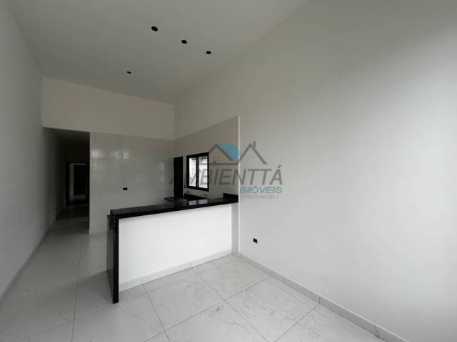 #1162 - Casa para Venda em Caraguatatuba - SP