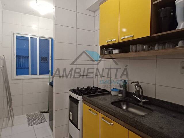 Apartamento para Venda em Caraguatatuba - 2