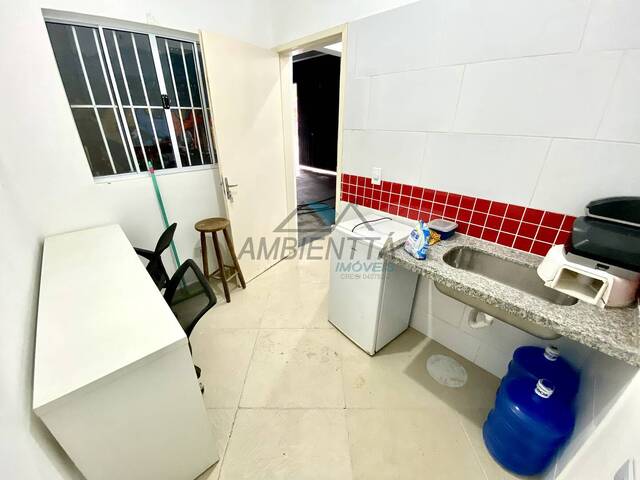 Sala para Venda em Caraguatatuba - 4