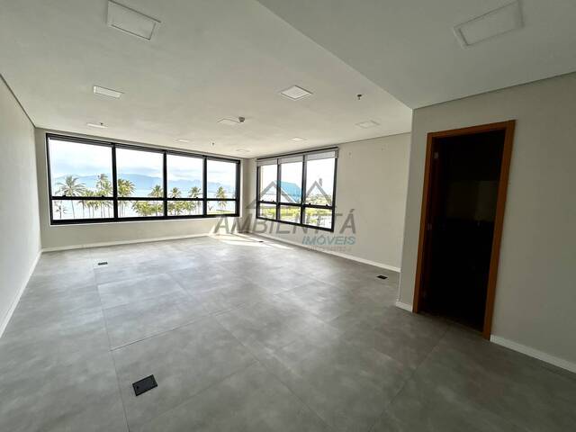 #1212 - Sala para Locação em Caraguatatuba - SP