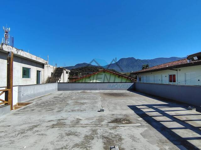 Sala para Venda em Ubatuba - 3