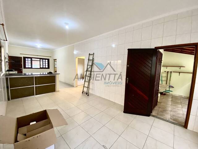 Casa para Venda em Caraguatatuba - 3
