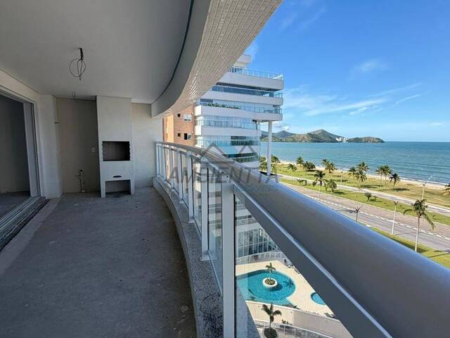 Apartamento para Venda em Caraguatatuba - 2